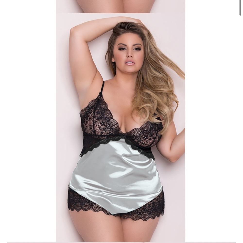 Lingerie plus